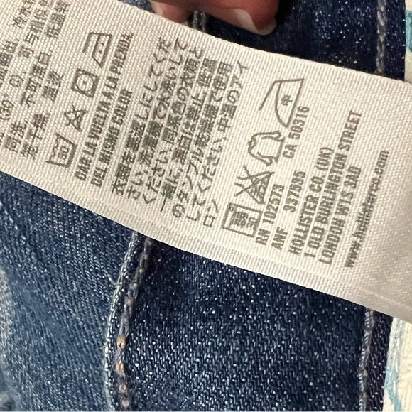 Hollister Jr. Cropped Boyfriend Relaxed Distressed Denim Jeans size 7 - Picture 10 of 12